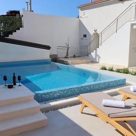 别墅 Seafront Green, Private Heated Pool, Bbq, Beachfront